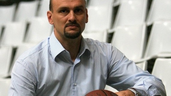 Žan Tabak new head coach of Caja Laboral