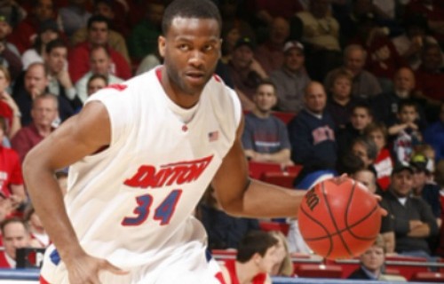 Devin Searcy signs with Bremerhaven