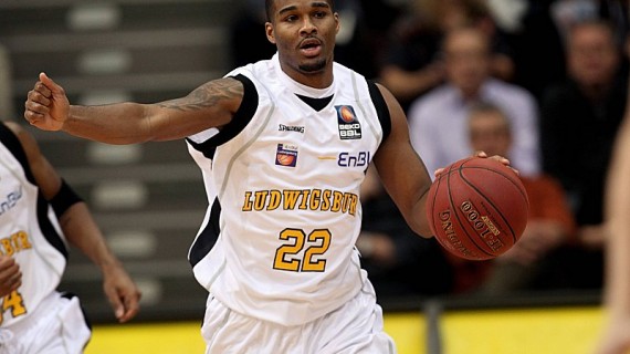Anthony Fisher inks with Poitiers