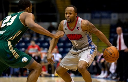 Jerry Smith re-signed by Bremerhaven