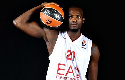 Shawn James now with Bilbao Basket