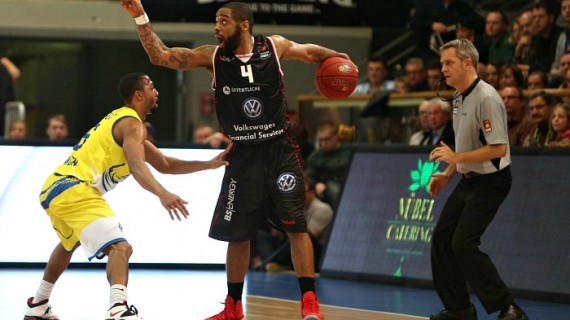 Isaiah Swann inks with Cholet