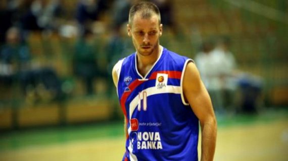 Goran Gajovic pens with Dijon