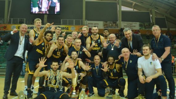 Budivelnyk wins Superleague Title over Khimik