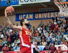 Vitor Faverani back at UCAM Murcia