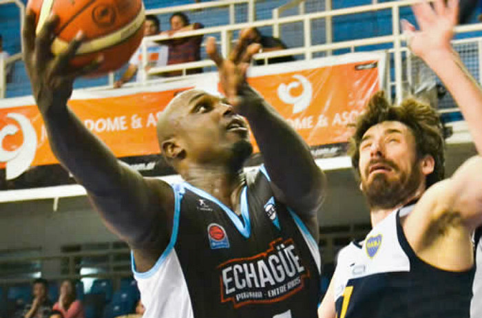 Derrick Caracter inks with Uhud Court Side Newspaper