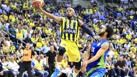 BSL Finals: Fenerbahce Crushes Tofas in Game 1