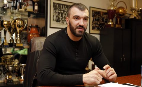 Nikola Pekovic fighting for his life - Latest Basketball News