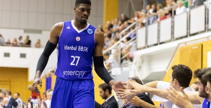 Shevon Thompson signs in Spain instead of Germany