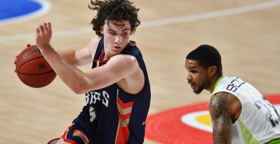 Adelaide 76ers win after double OT in front of a near-capacity crowd