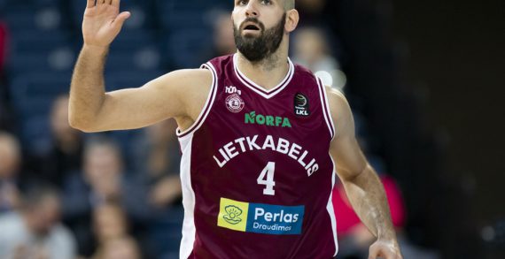 Zeljko Sakic signs with Estudiantes