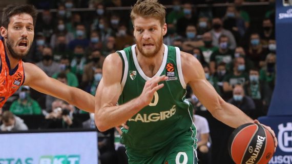 Thomas Walkup switches Euroleague teams, signs with Olympiakos