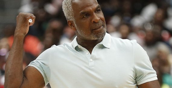 Charles Oakley tells it all in an exclusive interview