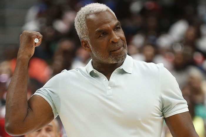 Charles Oakley tells it all in an exclusive interview