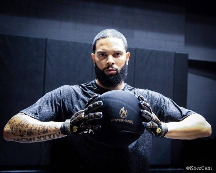 Former NBA All-Star Deron Williams set to fight in boxing match