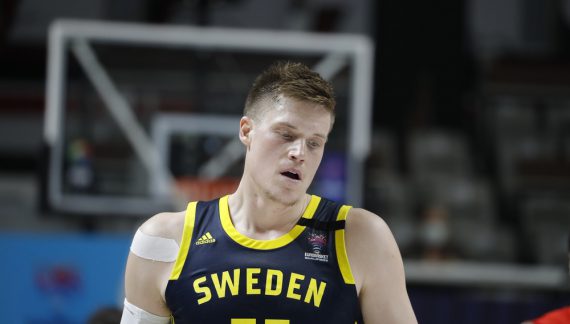 Sweden cuts ex-NBA star Jonas Jerebko due to politics
