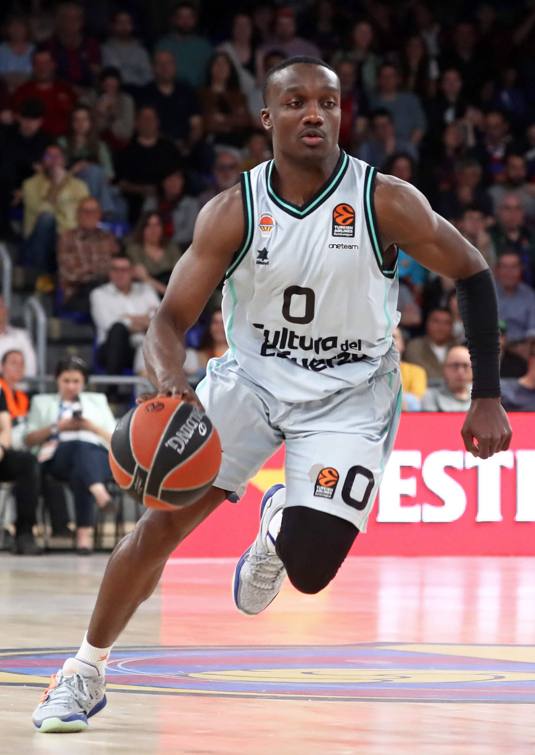 Jared Harper Valencia Basket